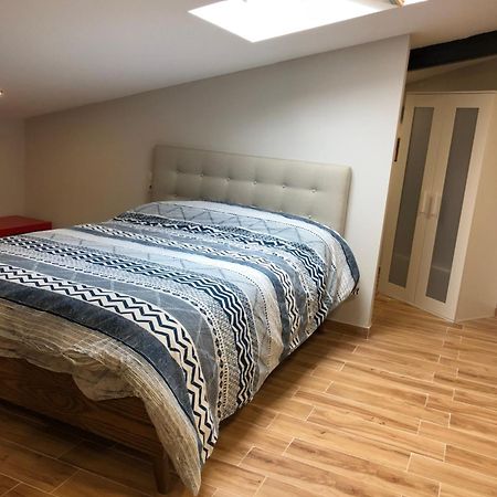 Habitacion Con Cocina Y Bano Bilbao Zewnętrze zdjęcie