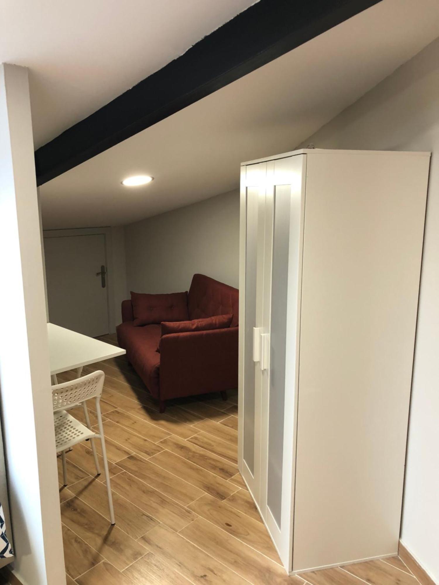 Habitacion Con Cocina Y Bano Bilbao Zewnętrze zdjęcie